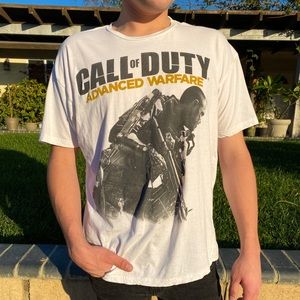 🖤CALL OF DUTY T SHIRT🤍